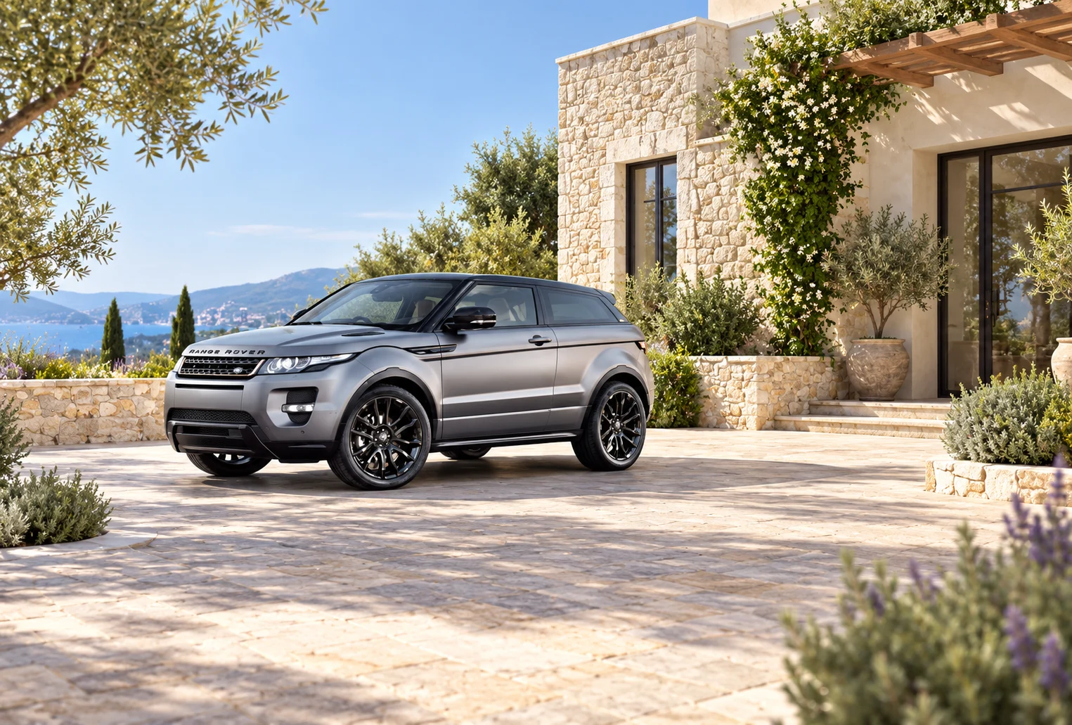 Matt grey three-door Evoque Special Edition with gloss black detailing