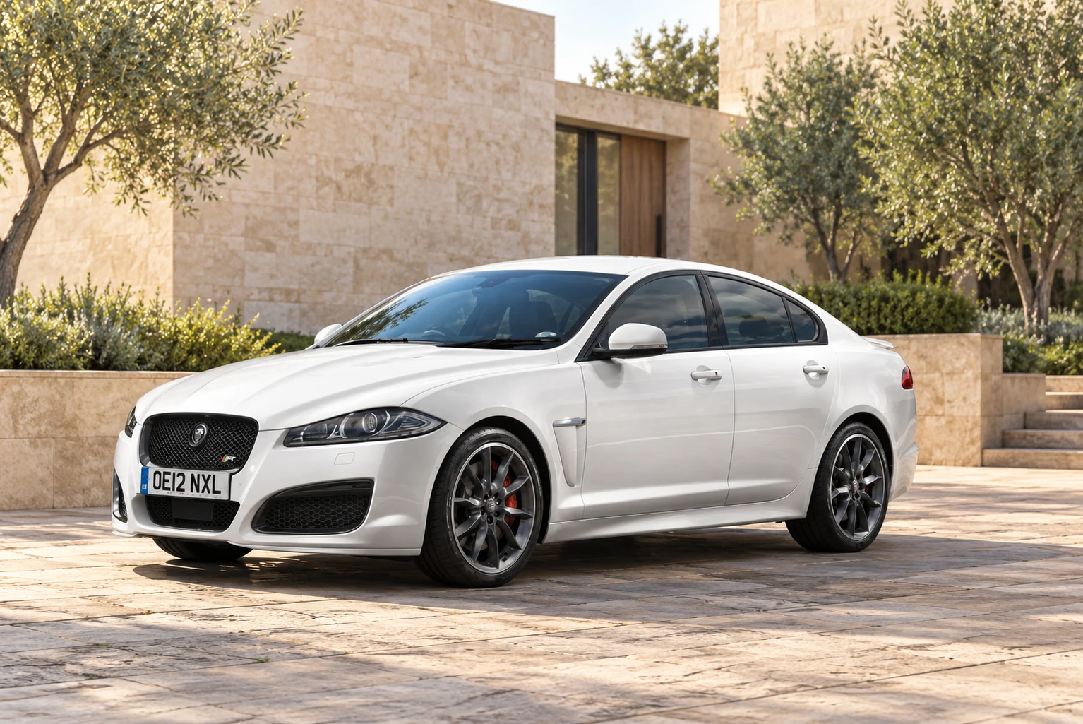 The facelift XFR with Speed Pack front splitter